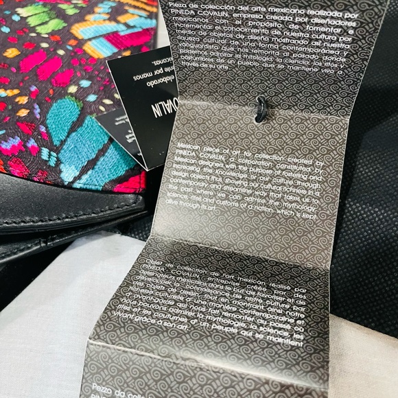 NWT PINEDA COVALIN SILK AND LEATHER CLUTCH EMBROIDERED BUTTERFLY 🦋 HANDMADE - Picture 4 of 6